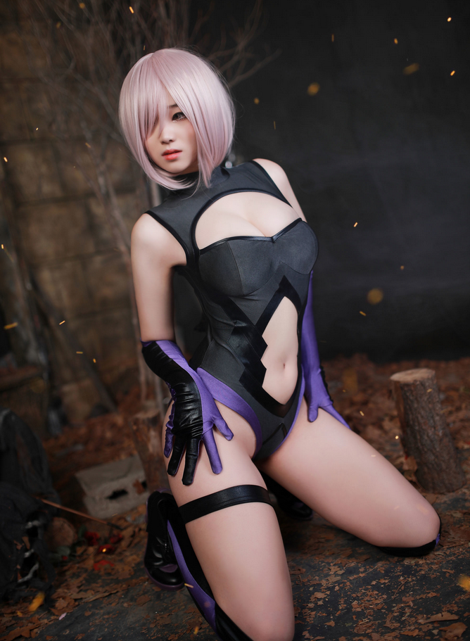 黑丝coser BamBi写真图片以及视频合集下载