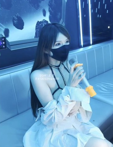 制服诱惑 dom黑宫 写真主题 居家写真福利写真资源合集下载