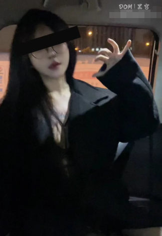 制服诱惑 dom黑宫 写真主题 居家写真福利写真资源合集下载 制服诱惑 dom黑宫 写真主题 居家写真福利写真资源合集下载