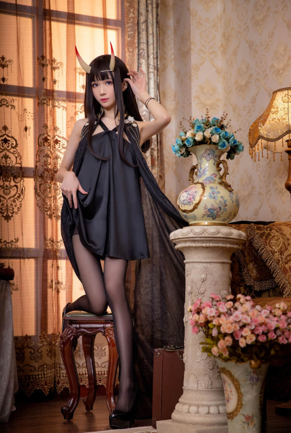 tomoyo酱 优雅 蔷薇少女的邀约写真套图合集下载 tomoyo酱 优雅 蔷薇少女的邀约写真套图合集下载