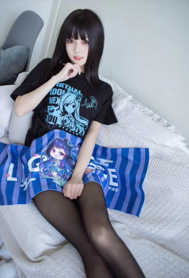 丝袜美女 俏皮你的负卿车内兔女郎写真套图合集下载