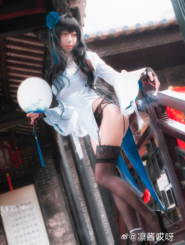 私房照片 娇柔凛酱哎呀闺房晨曦私语写真套图合集下载