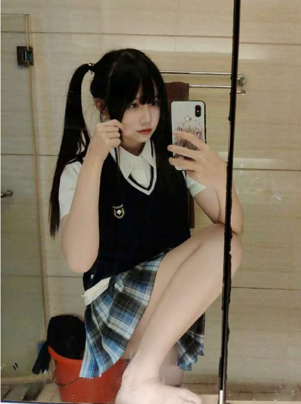 萝莉少女控 学妹风宿野suye JK制服日常自拍写真图包合集下载