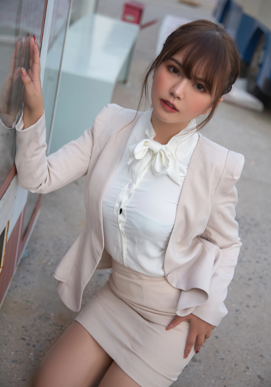 制服诱惑 秀人网优雅张思允nice通勤OL风写真套图合集下载 制服诱惑 秀人网优雅张思允nice通勤OL风写真套图合集下载