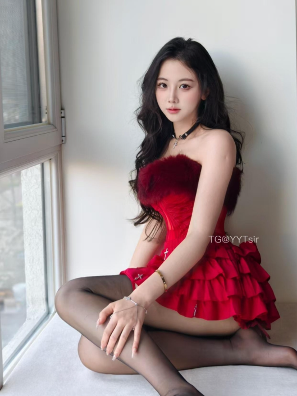 私房照片 娇羞快手 刘二萌居家沙发魅影写真图包合集下载