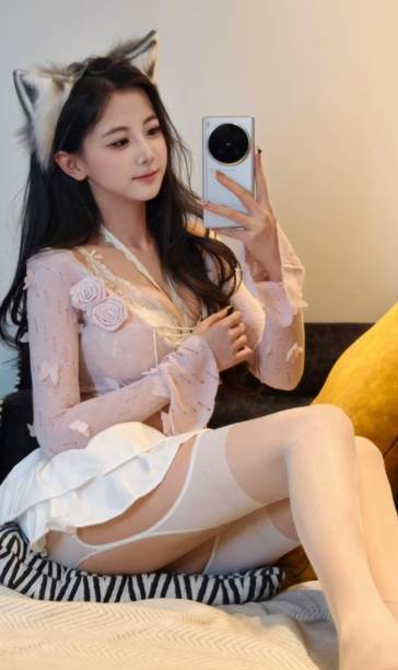 丝袜诱惑 娇媚快手 刘二萌旗袍风韵写真图包合集下载 丝袜诱惑 娇媚快手 刘二萌旗袍风韵写真图包合集下载