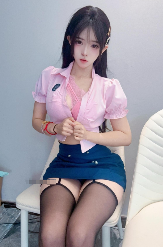 萝莉少女控 微密圈 甜美喜欢吃香菜精灵诱惑写真图片以及视频合集