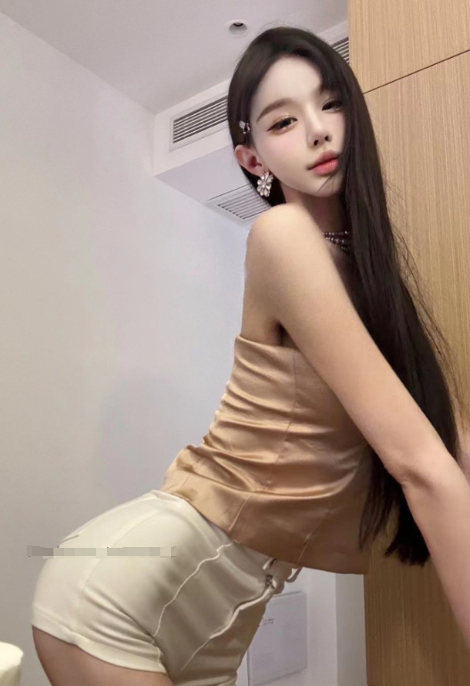 制服诱惑 微密圈 端庄抖音 曹思妮空姐风情写真图片以及视频资源合集