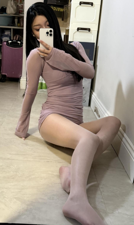 私房照片 微密圈田喵喵魅惑居家自拍风写真图包合集下载