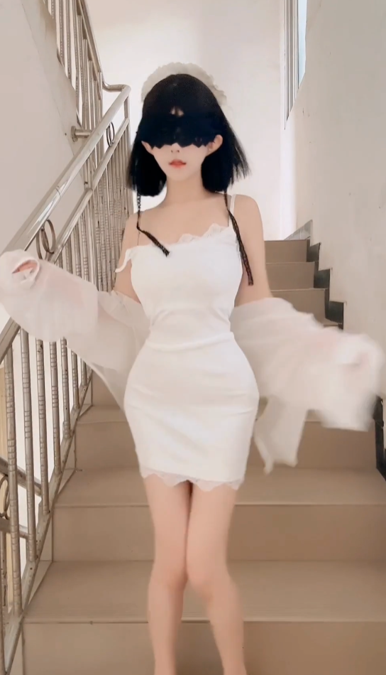 萝莉少女控微密圈神秘抖音 白璃白裙女仆蒙眼阶梯诱惑写真套图合集下载