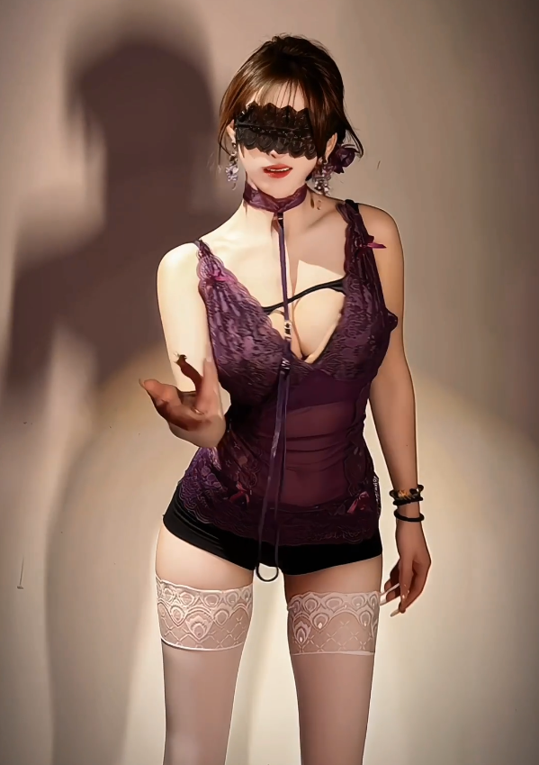 黑丝御姐 微密圈 神秘抖音 社恐小77蕾丝蒙眼职场诱惑写真资源合集下载