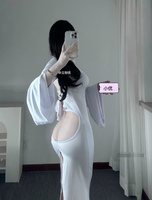 丝袜诱惑 微密圈 娇俏抖音 立刻优优性感兔女郎黑丝高跟写真图包合集下载