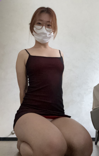 私房照片 微密圈抖音笨蛋小妮眼镜娘口罩居家风写真图片以及视频资源合集