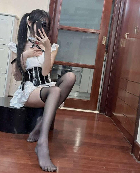 黑丝美腿福利 微密圈的俏皮可爱 抖音 董一涵 女仆黑丝私房写真图包合集下载 黑丝美腿福利 微密圈的俏皮可爱 抖音 董一涵 女仆黑丝私房写真图包合集下载