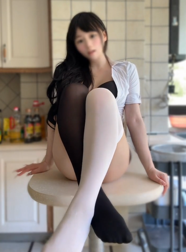 制服诱惑 微密圈 娇俏抖音 野心坏蛋女仆诱惑写真图包合集下载 制服诱惑 微密圈 娇俏抖音 野心坏蛋女仆诱惑写真图包合集下载