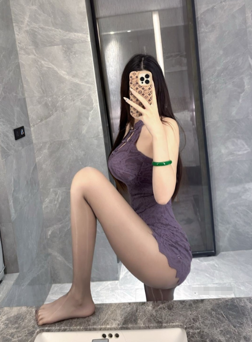 丝袜诱惑 微密圈抖音香菜拌面性感高台魅影写真图片以及视频合集下载 丝袜诱惑 微密圈抖音香菜拌面性感高台魅影写真图片以及视频合集下载