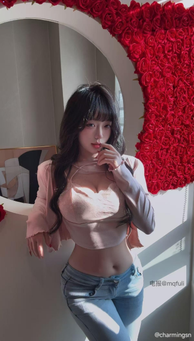 巨乳美女 微密圈 甜美抖音 charmingsn私房白丝写真图包合集下载