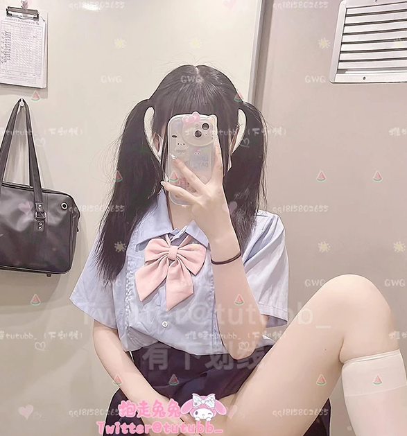 萝莉少女控 甜美抱走兔兔 双马尾少女居家写真套图合集下载 萝莉少女控 甜美抱走兔兔 双马尾少女居家写真套图合集下载