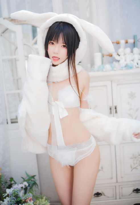 白丝萝莉控喵写真娇俏桜桃喵兔女郎写真图片以及视频合集下载