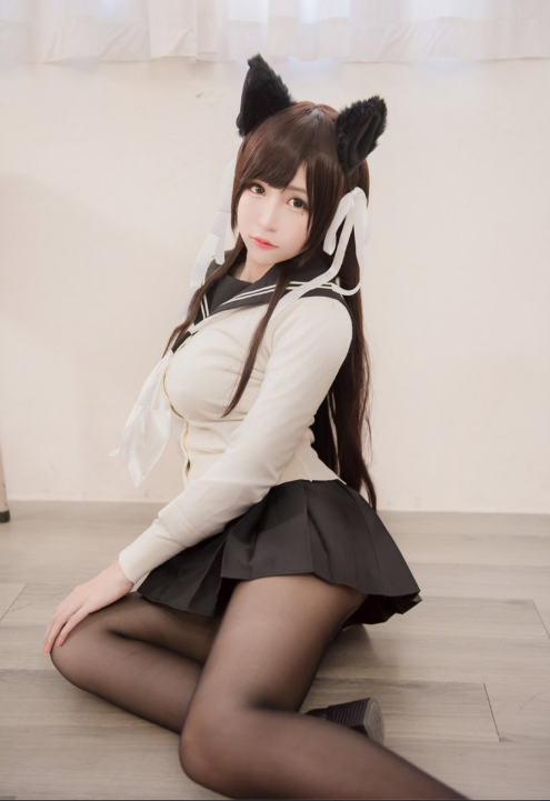 制服诱惑 呆萌白神泱教室猫娘写真图片以及视频合集 制服诱惑 呆萌白神泱教室猫娘写真图片以及视频合集