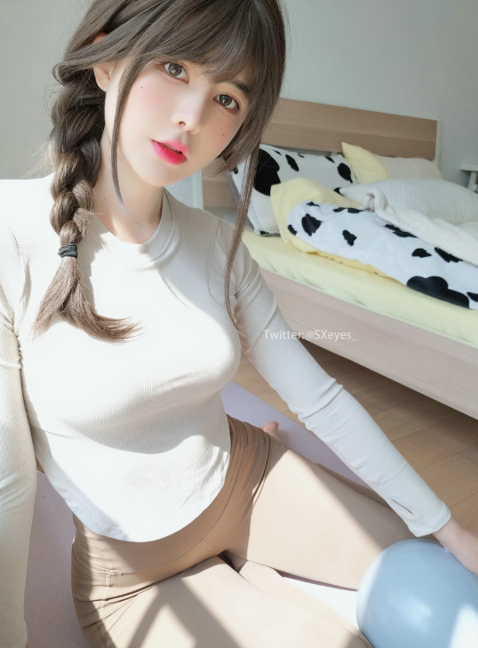 巨乳美女 魅惑眼酱大魔王w浴室私拍写真套图合集下载