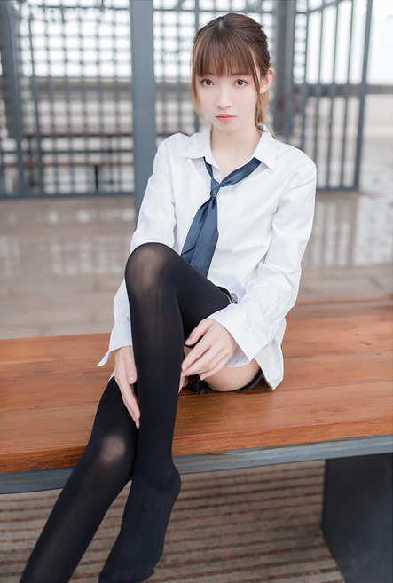 萝莉少女控 清新祖木子公园草地赤足写真图包合集下载 萝莉少女控 清新祖木子公园草地赤足写真图包合集下载