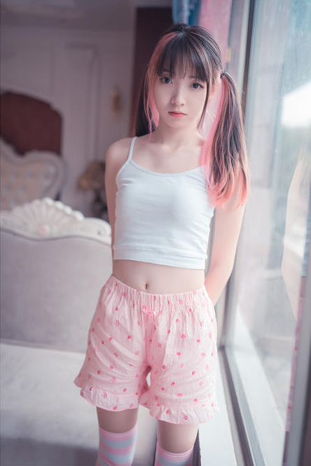 萝莉少女控 清新祖木子公园草地赤足写真图包合集下载 萝莉少女控 清新祖木子公园草地赤足写真图包合集下载