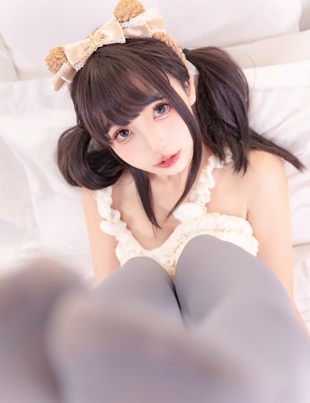 丝袜少女控 神楽坂真冬 白丝少女私房写真套图合集下载 丝袜少女控 神楽坂真冬 白丝少女私房写真套图合集下载