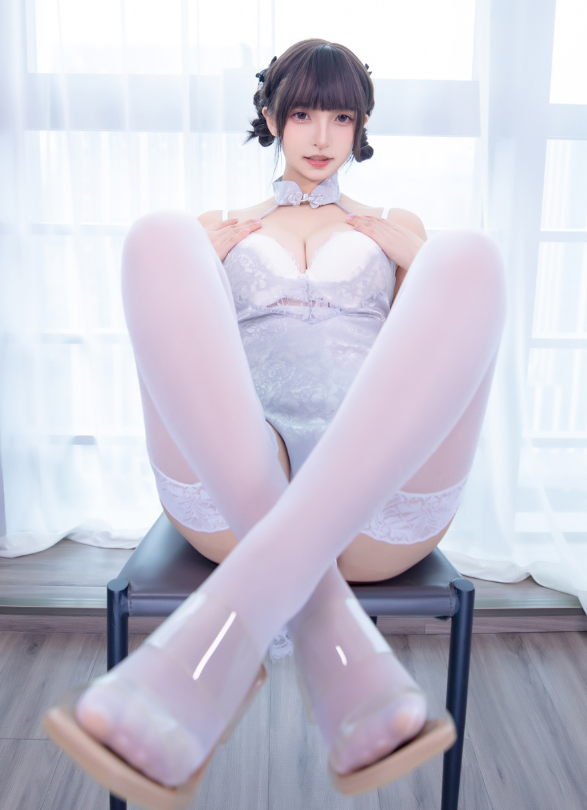 丝袜少女控 神楽坂真冬 白丝少女私房写真套图合集下载