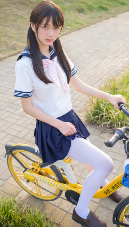 稚乖画册 赤西夜夜《单车郊游》单车少女元气写真资源合集下载