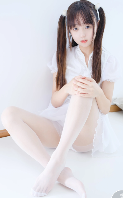 稚乖画册 新堂《团子》纯白居家萌系写真图片以及视频资源合集