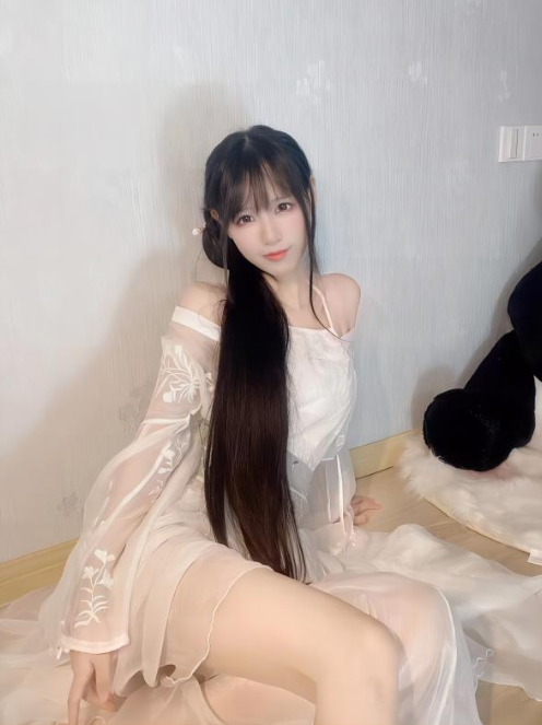 黑丝美腿福利 娇媚微密圈草莓粥粥门边私语写真图片以及视频资源合集 黑丝美腿福利 娇媚微密圈草莓粥粥门边私语写真图片以及视频资源合集