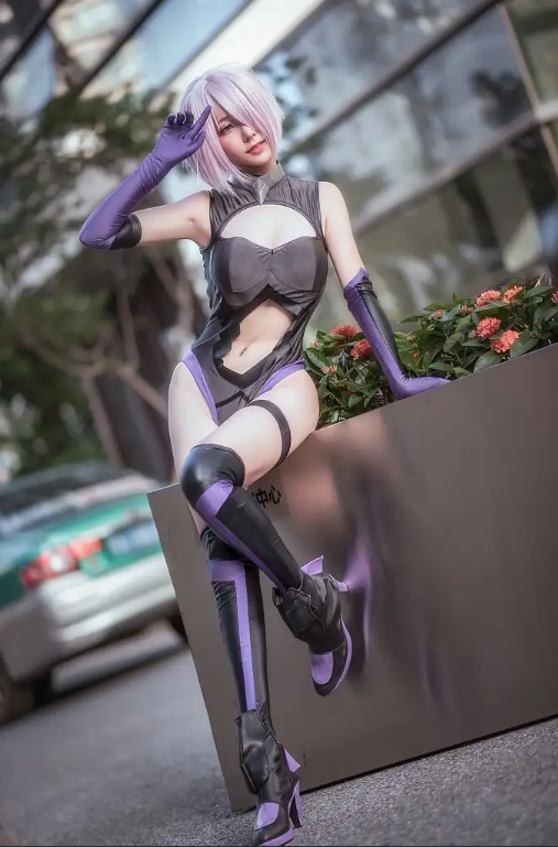 制服诱惑 飒爽菌烨tako科幻战姬写真图包合集下载 制服诱惑 飒爽菌烨tako科幻战姬写真图包合集下载