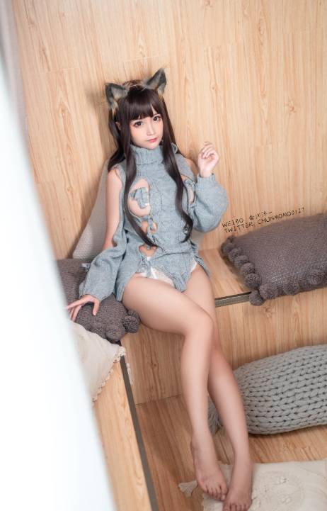 私房照片 慵懒蠢沫沫 - 灰露背毛衣 居家毛衣诱惑写真图片以及视频资源合集