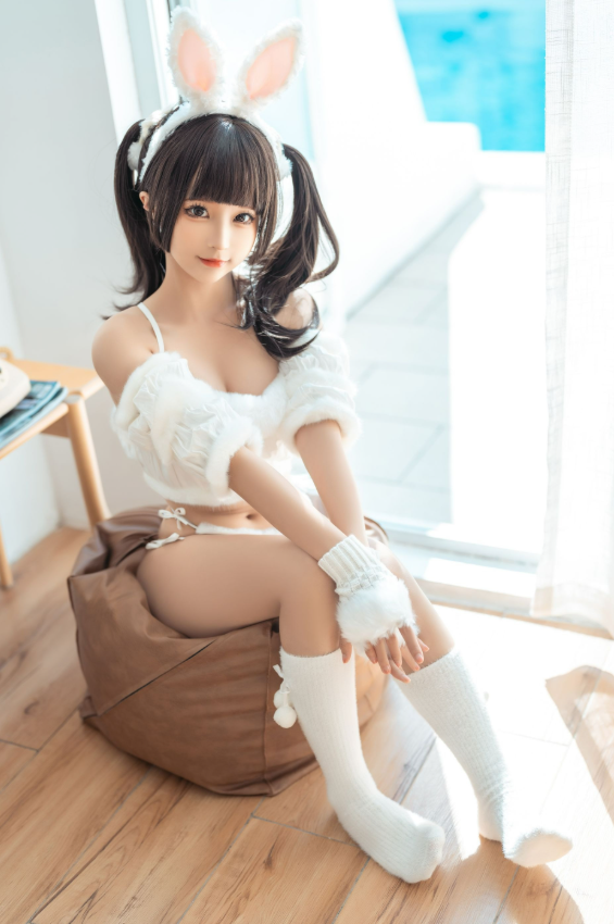 萝莉少女控 甜心蠢沫沫-绵绵兔泳池窗边白丝兔女郎写真资源合集下载 萝莉少女控 甜心蠢沫沫-绵绵兔泳池窗边白丝兔女郎写真资源合集下载