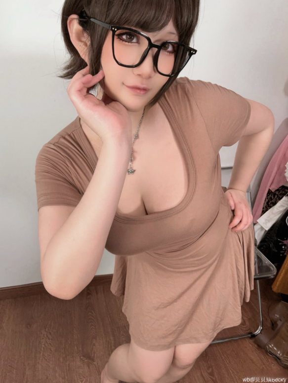 丝袜美女 潮流贝贝琪becky粉色甜心街头风写真图包合集下载