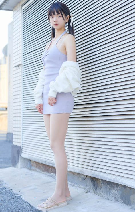 稚乖画册 赤西夜夜《天台停车场肉丝双马尾》及天台双马尾清纯写真图包合集下载 稚乖画册 赤西夜夜《天台停车场肉丝双马尾》及天台双马尾清纯写真图包合集下载