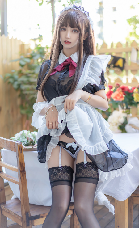 过期米线线喵《透明女仆》私房薄纱娇羞写真图片以及视频合集下载