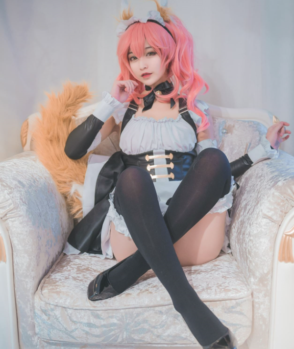 黑丝御姐 魅惑铁板烧鬼舞w暗黑魔女Cosplay写真图包合集下载