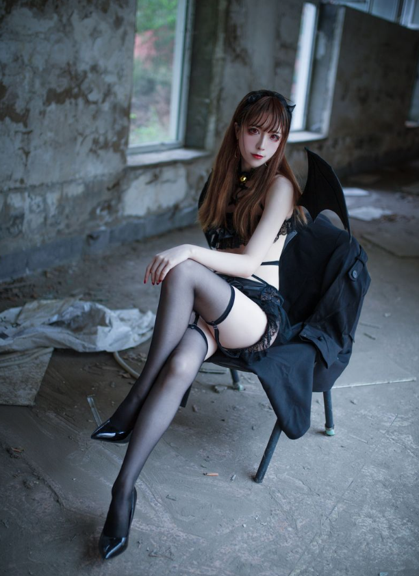 黑丝御姐 酷飒Sakiiii翎柒机车魅影写真图片以及视频合集下载