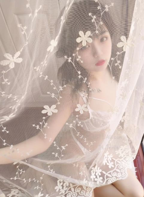 安妮《吊带裙》私房甜心娇俏写真图片以及视频合集下载 安妮《吊带裙》私房甜心娇俏写真图片以及视频合集下载