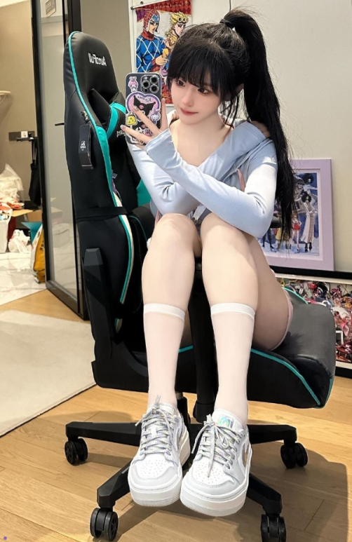 秘语空间 抖音 布罗莉《次元少女》JK制服诱惑写真图片视频合集下载 秘语空间 抖音 布罗莉《次元少女》JK制服诱惑写真图片视频合集下载