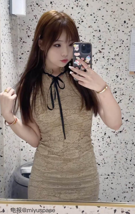 岛遇 抖音 昕昕《洗手间的秘密自拍》对镜甜心娇俏写真图片以及视频资源合集 岛遇 抖音 昕昕《洗手间的秘密自拍》对镜甜心娇俏写真图片以及视频资源合集