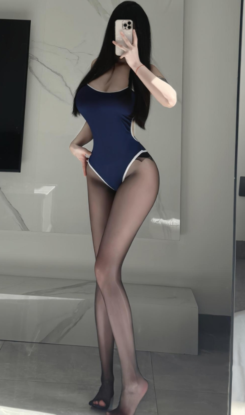 岛遇 抖音 李怼怼超凶《黑丝指令》女王气场冷艳写真图片以及视频合集下载