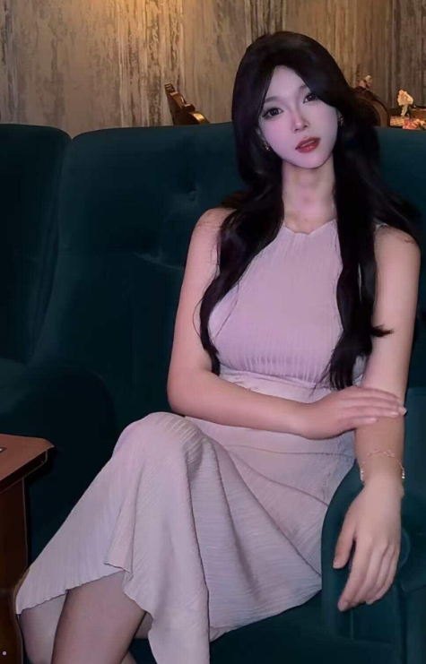 岛遇 抖音 苏甜甜《名媛午后》沙发倩影温婉写真图片以及视频合集