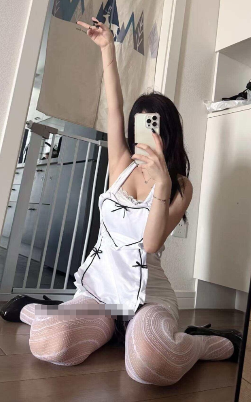 岛遇 抖音 雪顶《粉红兔娘的私语》萌兔甜心写真图包合集下载