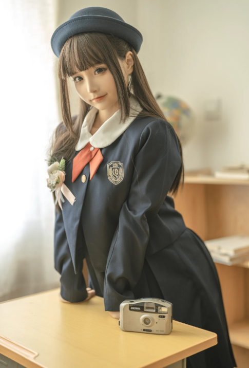 蠢沫沫《小学妹》教室幻想顽皮写真图片以及视频合集 蠢沫沫《小学妹》教室幻想顽皮写真图片以及视频合集