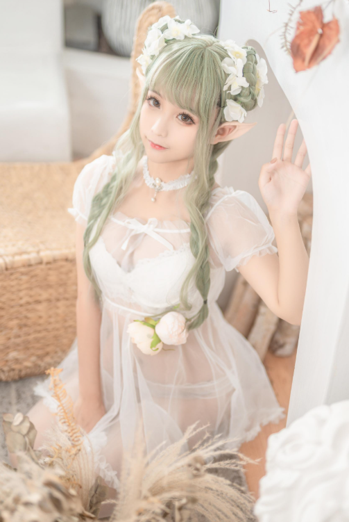 蠢沫沫《尖耳国度 绿精灵》仙境幻梦空灵写真图片以及视频合集下载