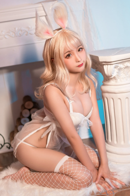 蠢沫沫新白兔甜系幻想写真图包合集下载