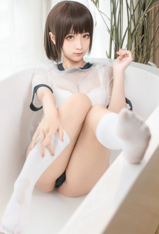 蠢沫沫《透明体操服》浴室清纯娇羞写真资源合集下载